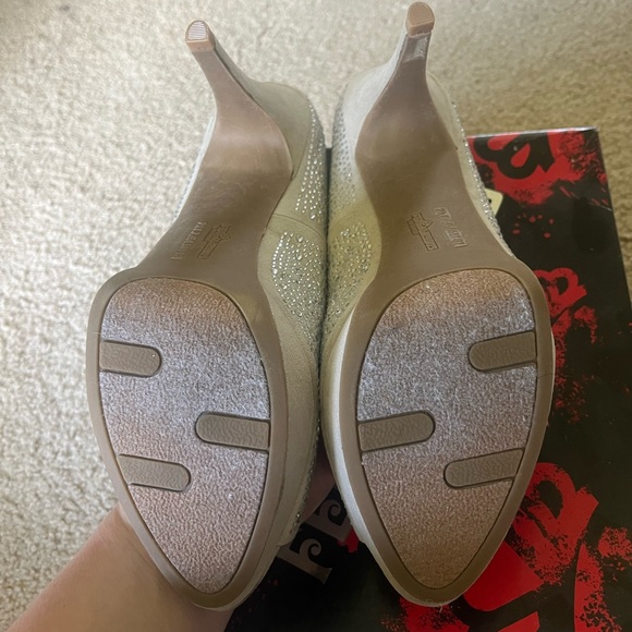 Open Toed Heels By Fergie - Picture 5 of 7